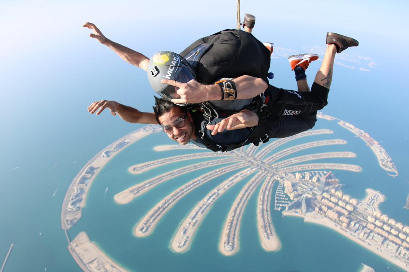 Skydiving in Dubai